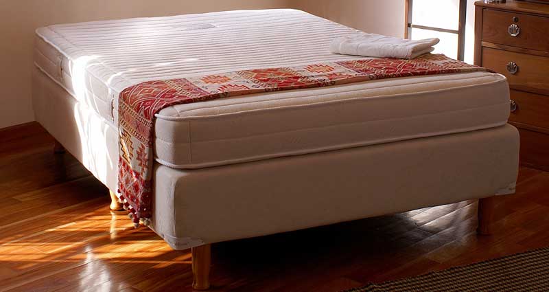 Colchón NaturalFoam Pillow Top 1,40 x 1,90 x 22